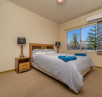 Seafront Unit 49 - Accommodation Sunshine Coast
