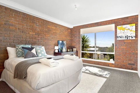 SEASIDE SERENITY 2 - L'Abode Accommodation - Accommodation Sunshine Coast 1