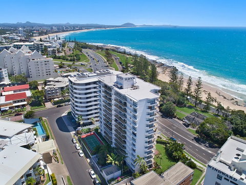 Seaview Resort - Accommodation Sunshine Coast 2
