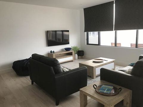Secret At Shellharbour Village - Water View - Accommodation Sunshine Coast 2