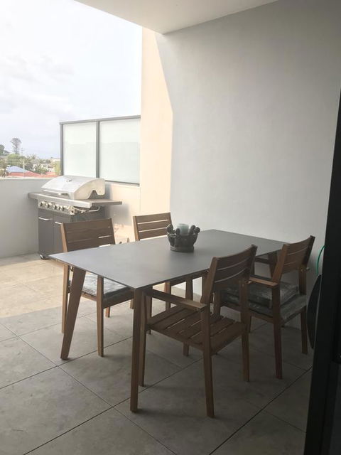 Secret At Shellharbour Village - Water View - Accommodation Sunshine Coast 1