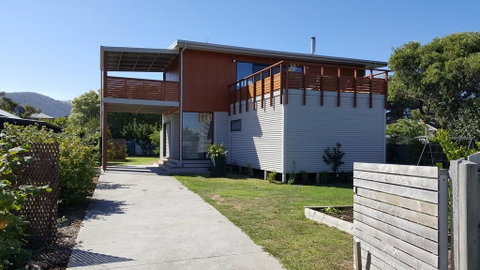 SeymourViews Apollo Bay - Accommodation Sunshine Coast 0