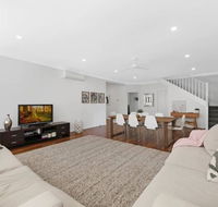 Shelly Beach Family Hideaway - Pool Beach Golf - Accommodation Sunshine Coast