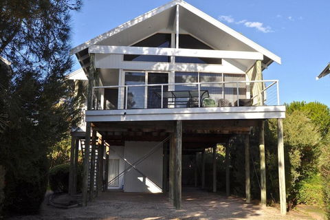 Sheoak Holiday Home - Accommodation Sunshine Coast 2