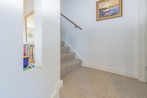 Shore To Relax - Family Or Corporate Bookings Only - Accommodation Sunshine Coast 3