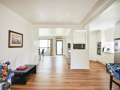 Skymirror Villa - Accommodation Sunshine Coast 0