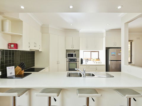Skymirror Villa - Accommodation Sunshine Coast 1