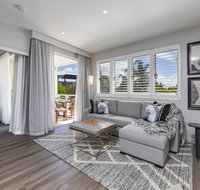 Sleek modern and comfortable on Hastings Street - Accommodation Sunshine Coast