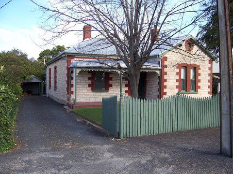 Smith Street Villa Naracoorte - Accommodation Sunshine Coast 0