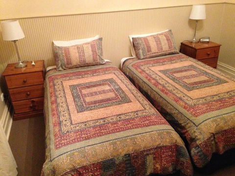 Smith Street Villa Naracoorte - Accommodation Sunshine Coast 3