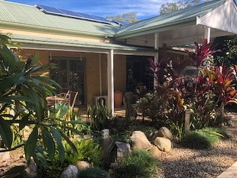 Smoky Cape Retreat - Accommodation Sunshine Coast 1