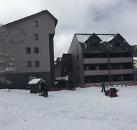 Snow Ski Apartments 38 - Accommodation Sunshine Coast