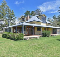 Soldiers Cottage picturebook vineyard home - Accommodation Sunshine Coast