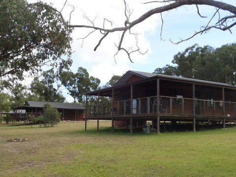 Sommerville Valley Tourist Park & Resort - Accommodation Sunshine Coast 3