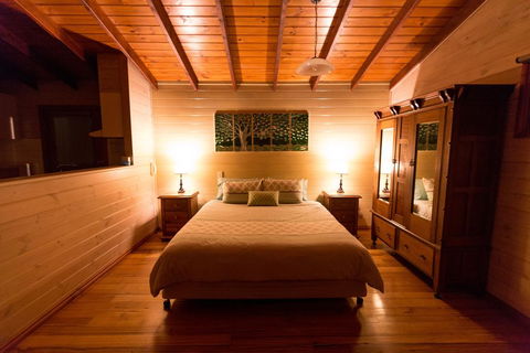 Southern Anchorage Retreat - Accommodation Sunshine Coast 1