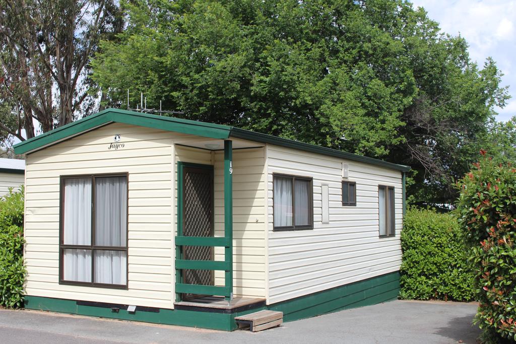 Canberra Airport ACT Accommodation Sunshine Coast