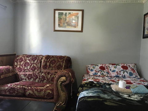 Spacious And Private Room - Accommodation Sunshine Coast 2