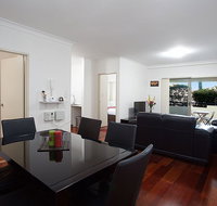 Spacious Family Apartment Close to Olympic Park - Accommodation Sunshine Coast
