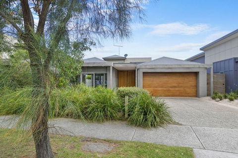 St Georges Sands Oasis 10 - Accommodation Sunshine Coast 0