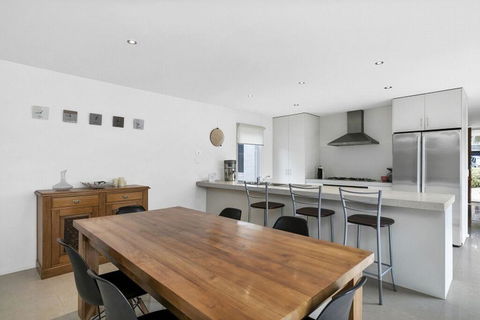 St Georges Sands Oasis 10 - Accommodation Sunshine Coast 2