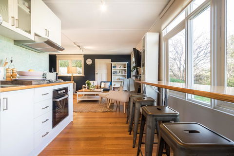 St Ives Cottage - Accommodation Sunshine Coast 2