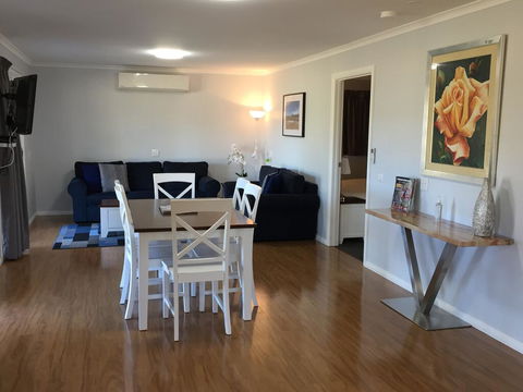 Starline Alpacas Farmstay Resort - Accommodation Sunshine Coast 0