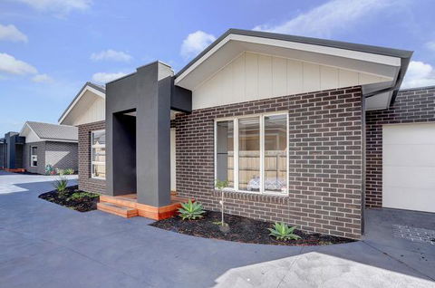 Staughton Sounds - Accommodation Sunshine Coast 0