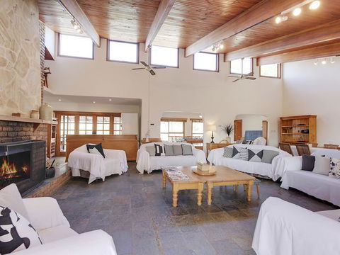 Steeles Island Retreat - Accommodation Sunshine Coast 3