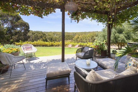 Stella - Accommodation Sunshine Coast 0
