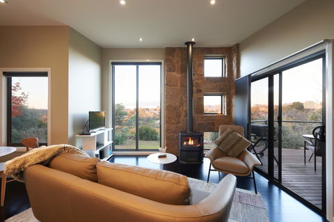 StoneTryst Spa Villas - Accommodation Sunshine Coast 0