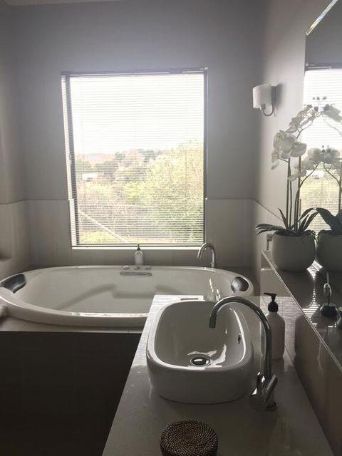 StoneTryst Spa Villas - Accommodation Sunshine Coast 1