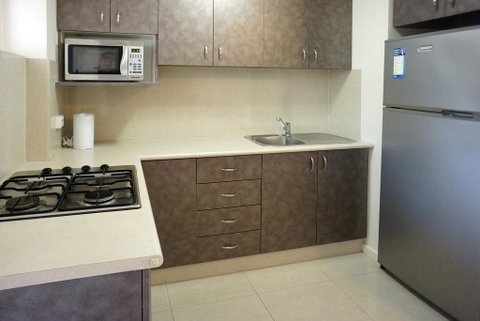 Studio 3 - Ground Floor Fremantle Apartment - Accommodation Sunshine Coast 3