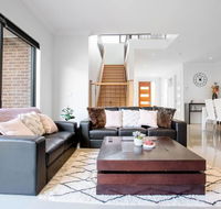 Stunning 3Beds near Knox Shopping CentroWantirna - Accommodation Sunshine Coast