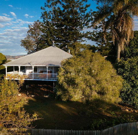 Stunning Queenslander - Accommodation Sunshine Coast 0