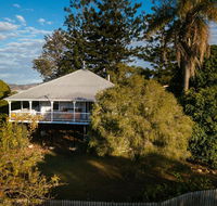 Stunning Queenslander - Accommodation Sunshine Coast