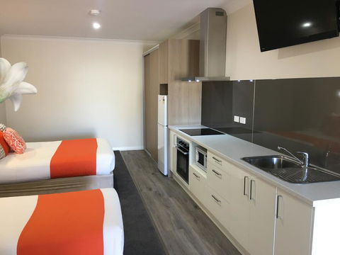 Sturt Motel - Accommodation Sunshine Coast 2
