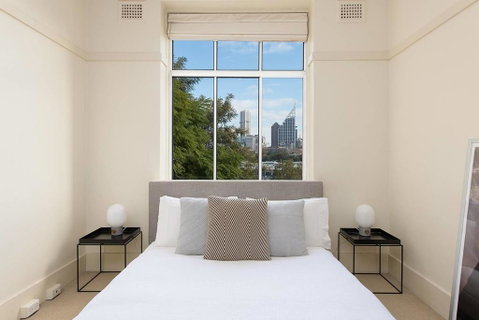 Sun-filled Apartment With Stunning Harbour Views H353 - Accommodation Sunshine Coast 3