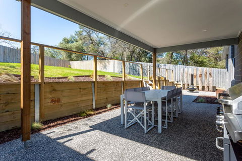 Sunshine Beach House: Brand New, Stunning - Accommodation Sunshine Coast 1