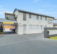 Surf Beach Motel Port - Accommodation Sunshine Coast