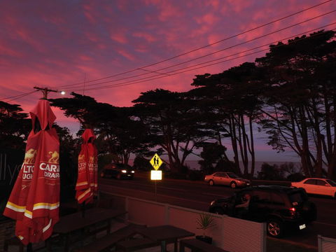 Surf City Motel - Accommodation Sunshine Coast 3