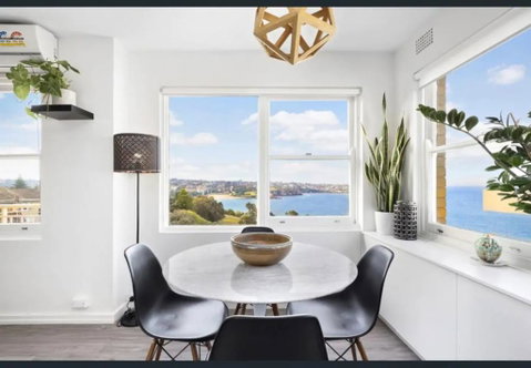 SurfSide Escape In Coogee - Accommodation Sunshine Coast 1