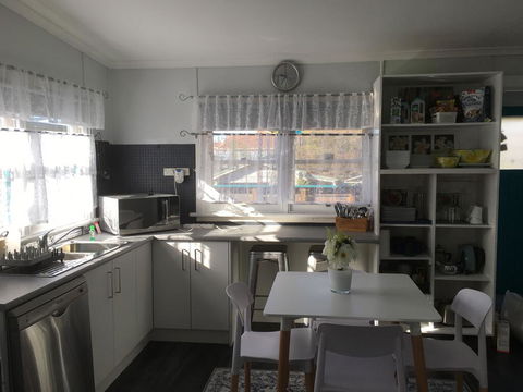 Sweet Sleep Shellharbour - Accommodation Sunshine Coast 0