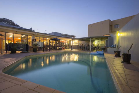 Sydney Beachouse YHA - Accommodation Sunshine Coast 0