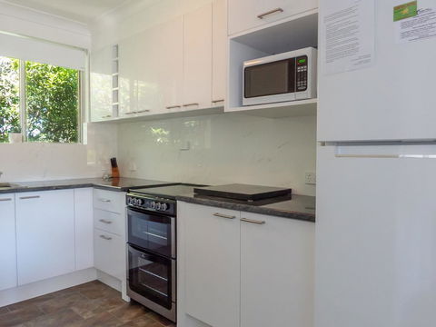 Tamara Court - Accommodation Sunshine Coast 3