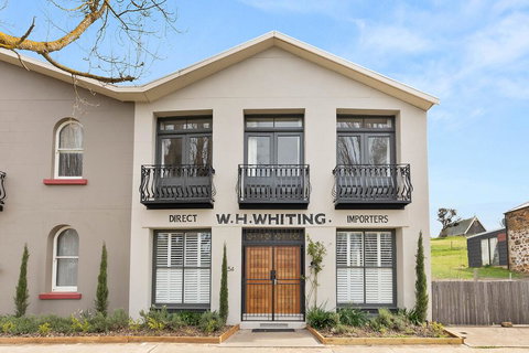 TARALGA TERRACES - Accommodation Sunshine Coast 0