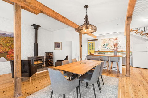 TARALGA TERRACES - Accommodation Sunshine Coast 2