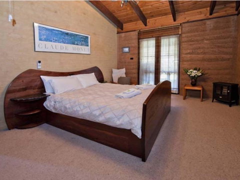 Tea Tree - Accommodation Sunshine Coast 3