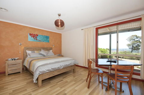 Tennessee Hill Cottage - Accommodation Sunshine Coast 2