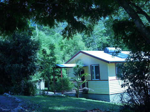 Teretre Cabins Nimbin - Accommodation Sunshine Coast 1