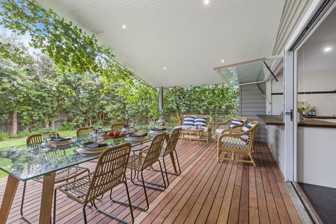 THALASSA HOUSE COASTAL RETREAT DROMANA - Accommodation Sunshine Coast 0